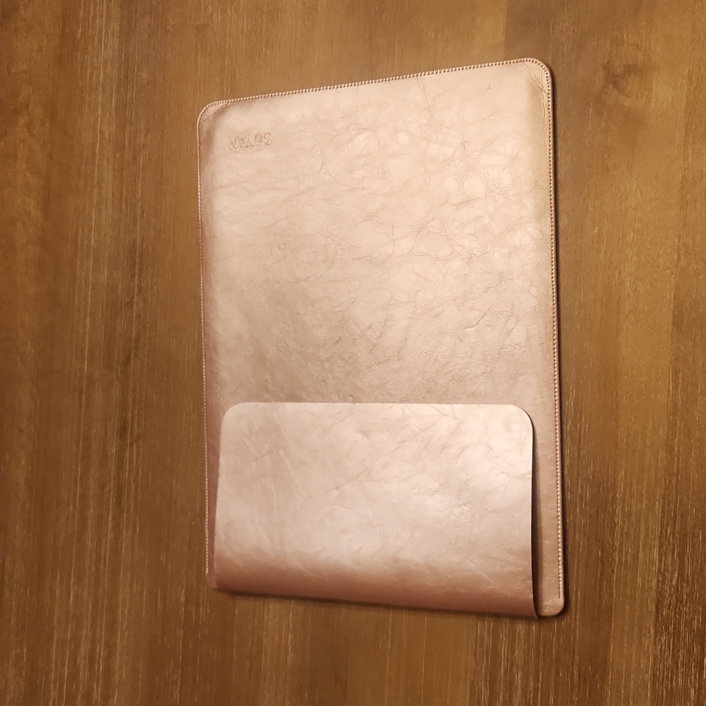 Thin Laptop Sleeve/Cover in Rose Gold